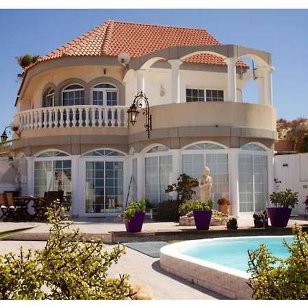 Beverly Hills Villa